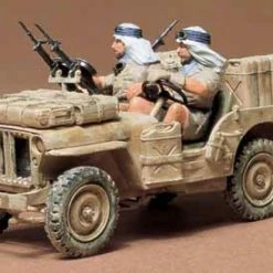 New ❤️ Tamiya British Sas Jeep 🌟