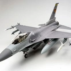 Outlet 👏 Tamiya 1/32 Lockheed F-16 Cj F.Falcon 🔥 -Tamiya Sales Store HC 60315 bdd0